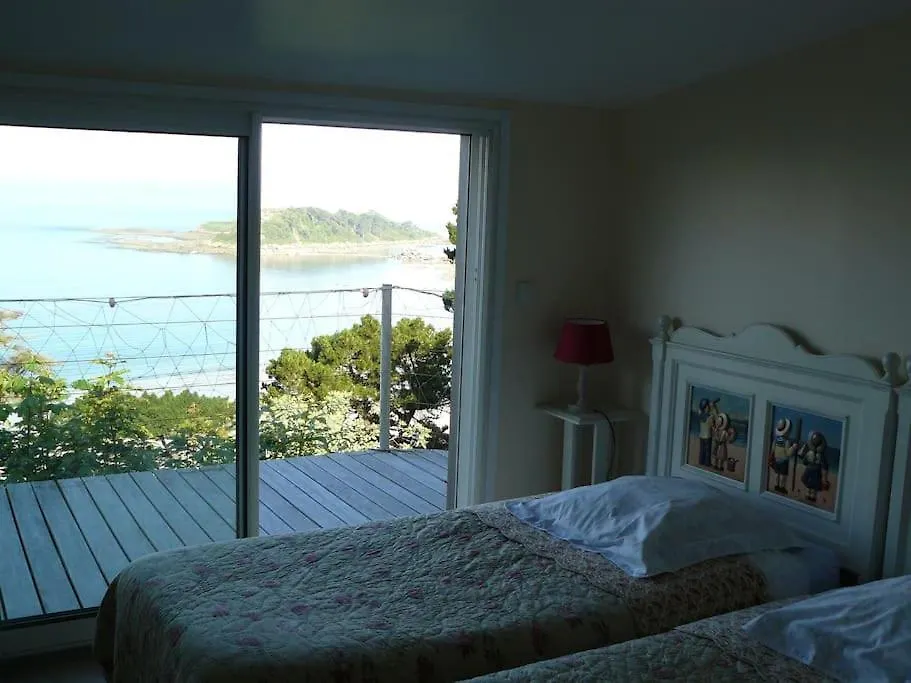 Appartement Au Dessus De L'Eau à Trébeurden